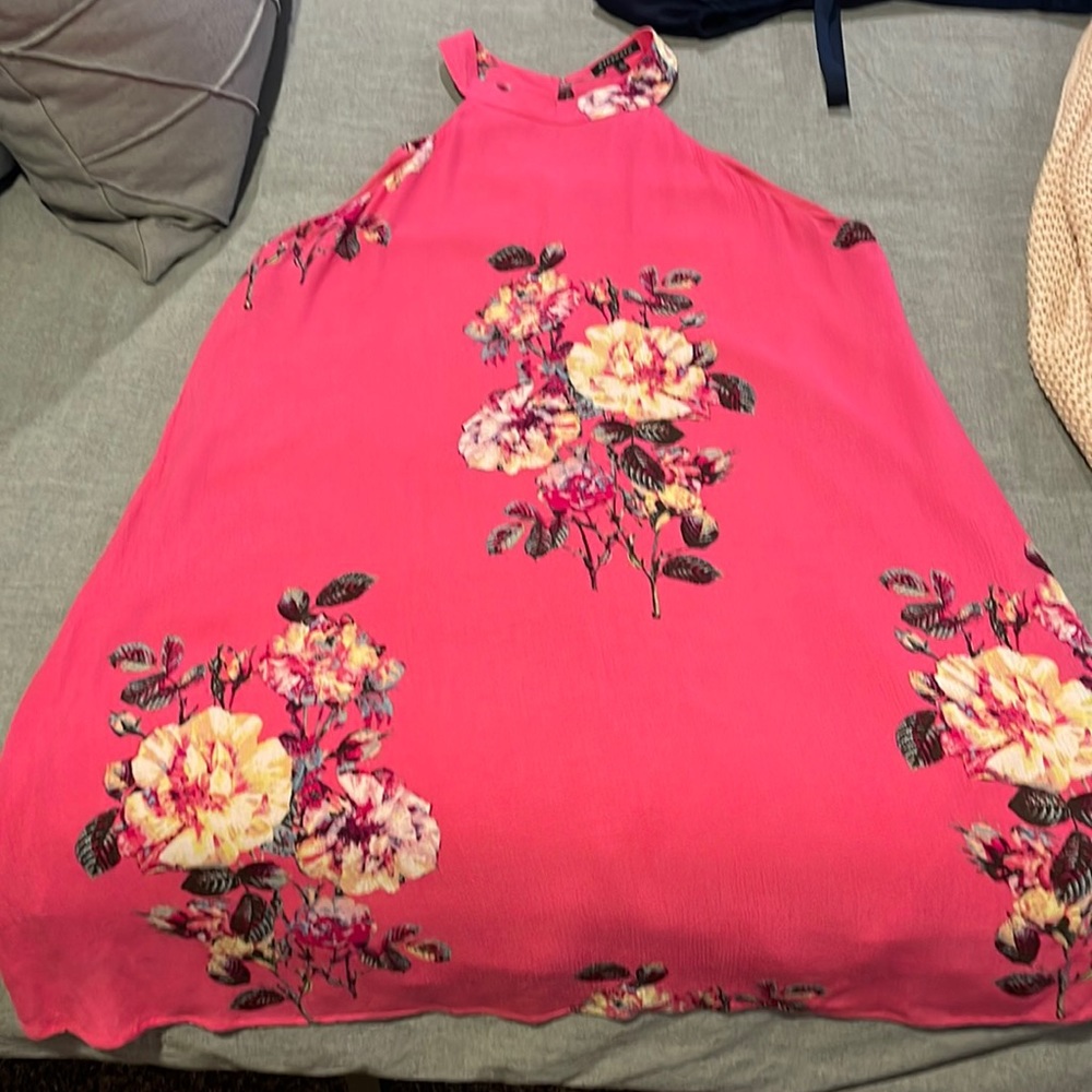 Choker Neck Style Dress